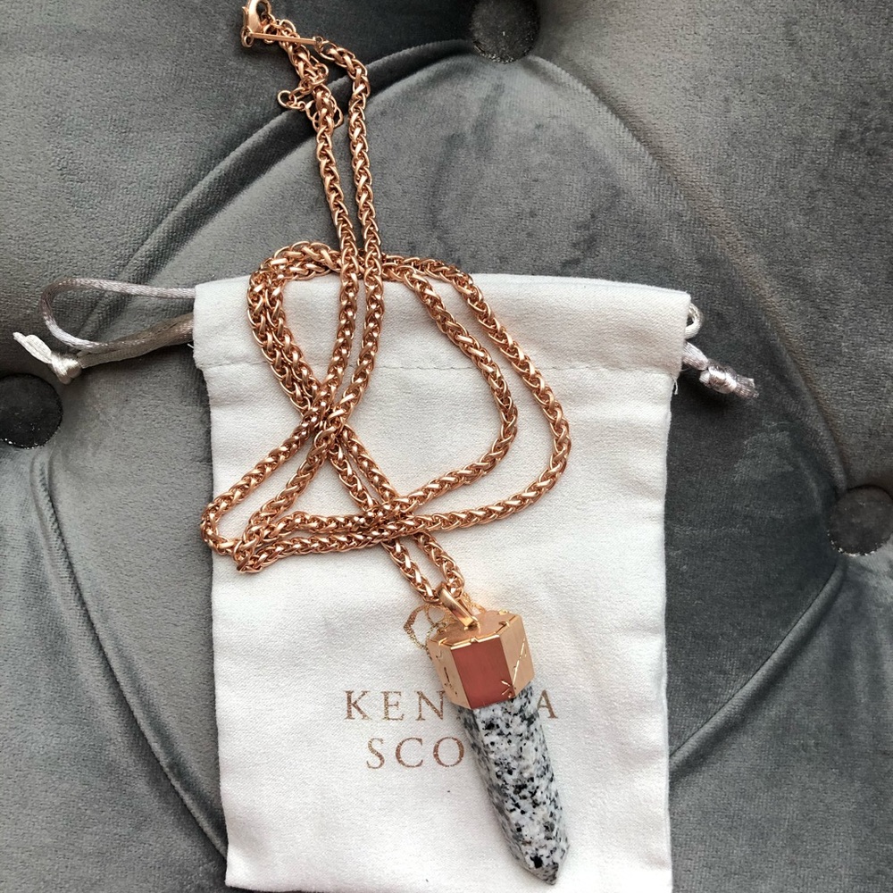 Kendra Scott Jayce Necklace in Gray Granite